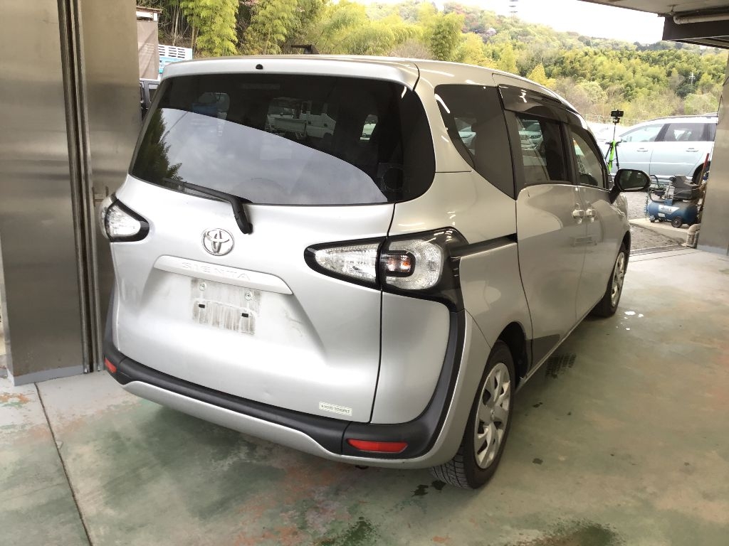 TOYOTA SIENTA