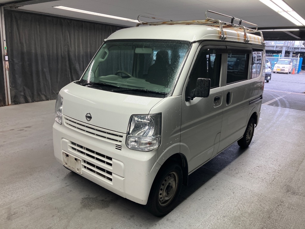 NISSAN NV100 CLIPPER