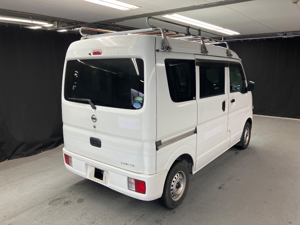 NISSAN NV100 CLIPPER
