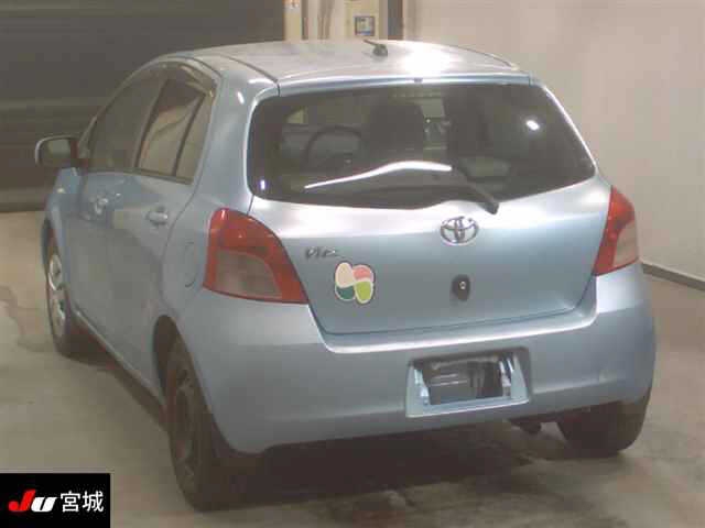 TOYOTA VITZ