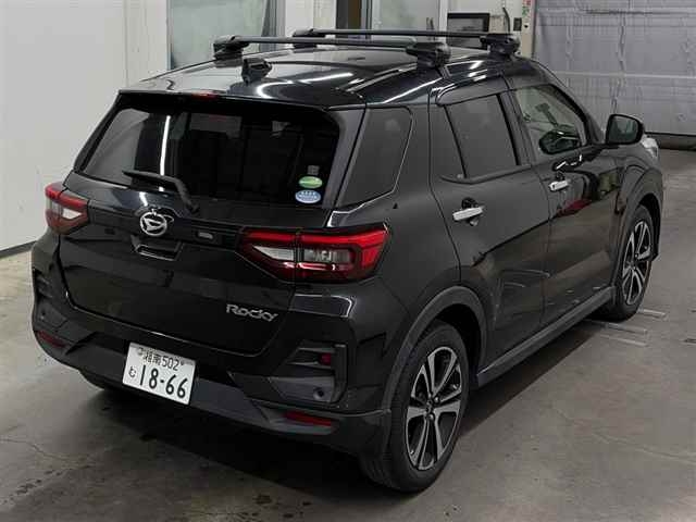 DAIHATSU ROCKY