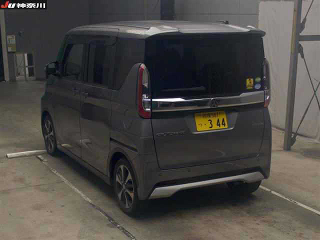 MITSUBISHI EK SPACE