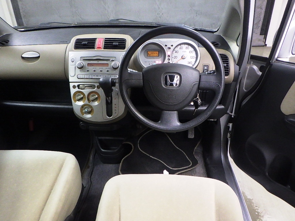 HONDA LIFE