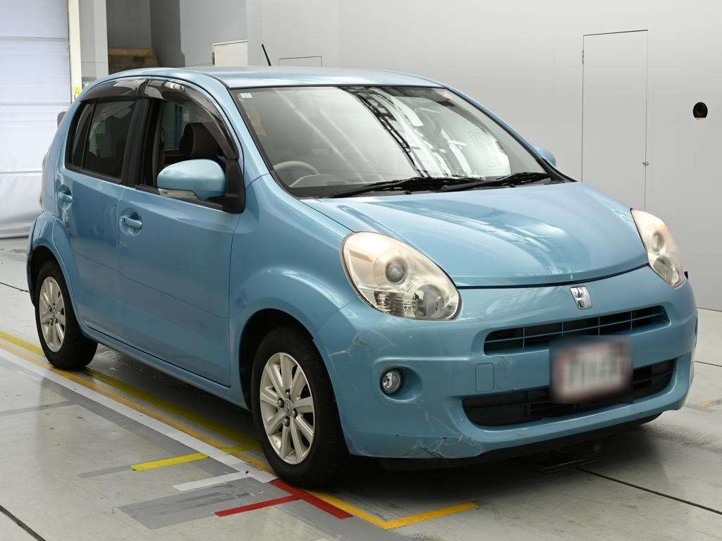 TOYOTA PASSO