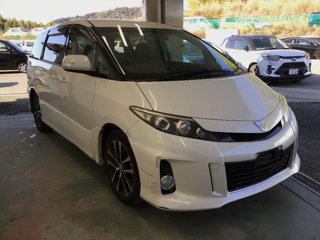 TOYOTA ESTIMA