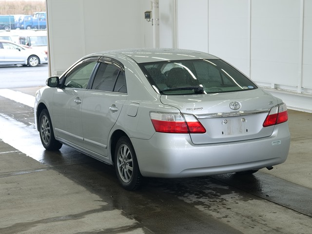 TOYOTA PREMIO