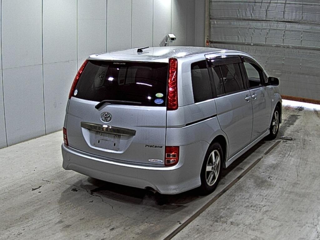 TOYOTA ISIS