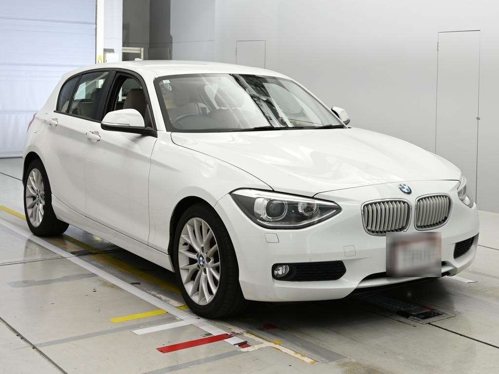 BMW 1-SERIES
