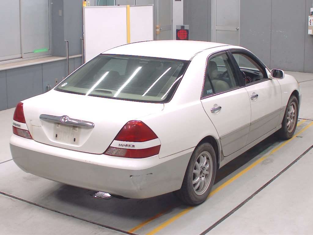 TOYOTA MARK II