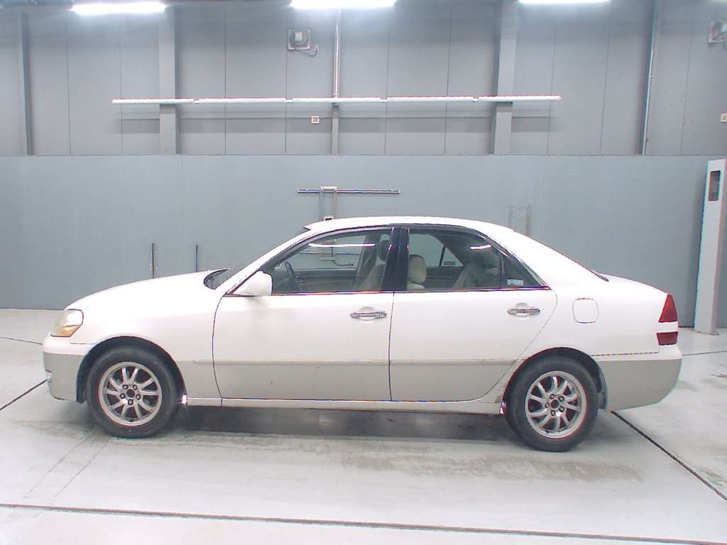 TOYOTA MARK II