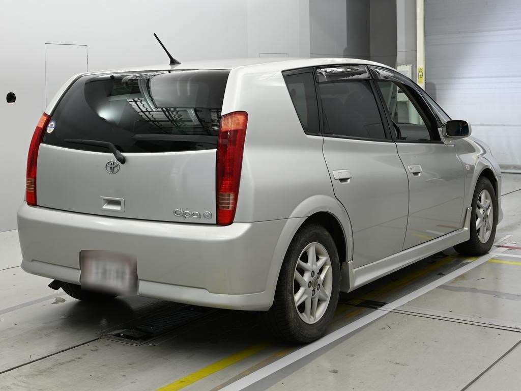 TOYOTA OPA