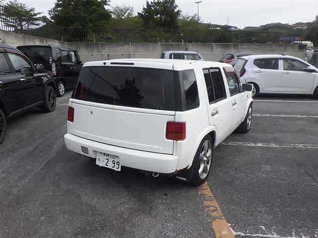 NISSAN RASHEEN