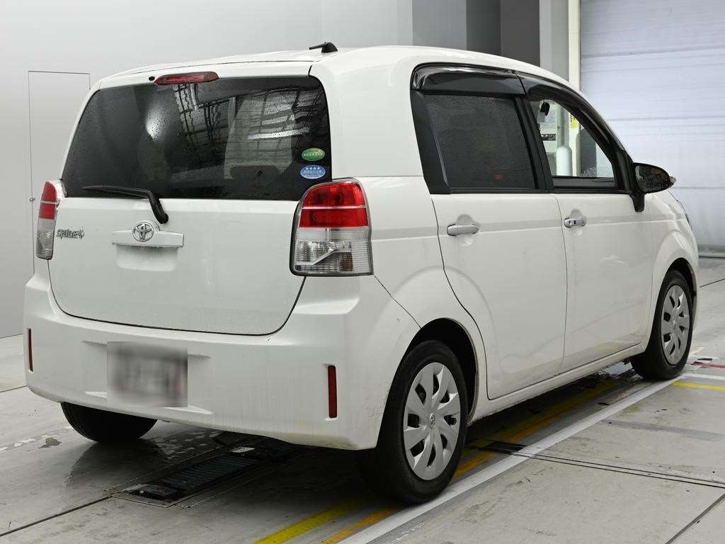 TOYOTA SPADE