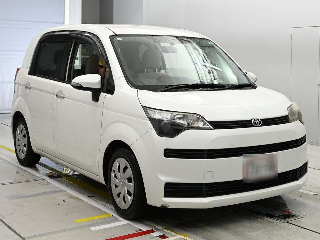 TOYOTA SPADE