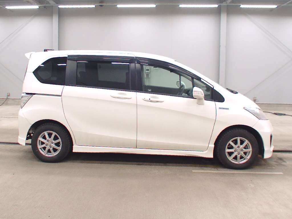HONDA FREED
