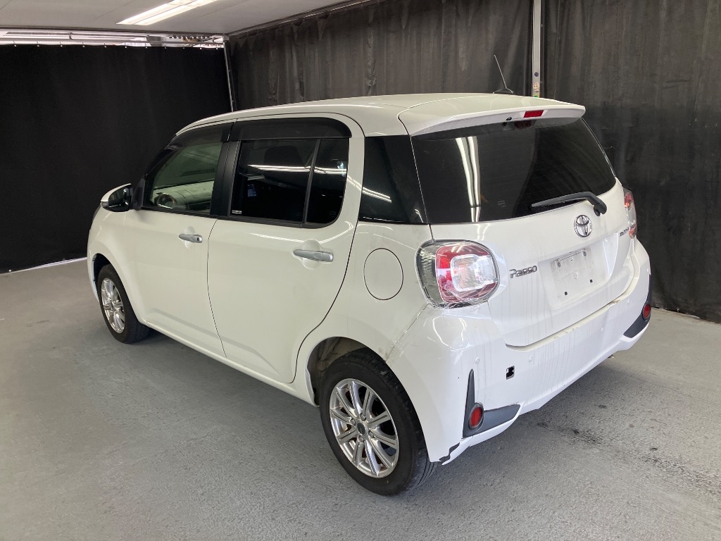 TOYOTA PASSO