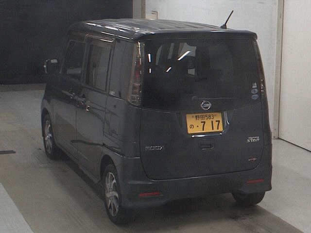 NISSAN ROOX