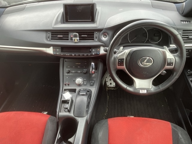 LEXUS CT200H