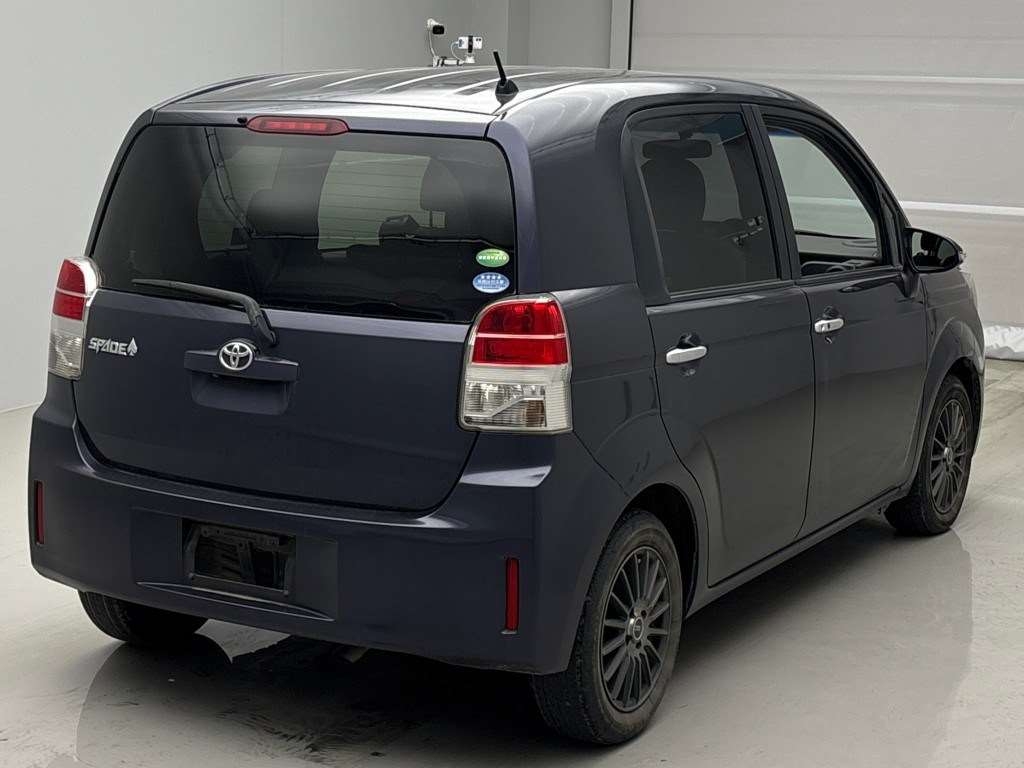 TOYOTA SPADE