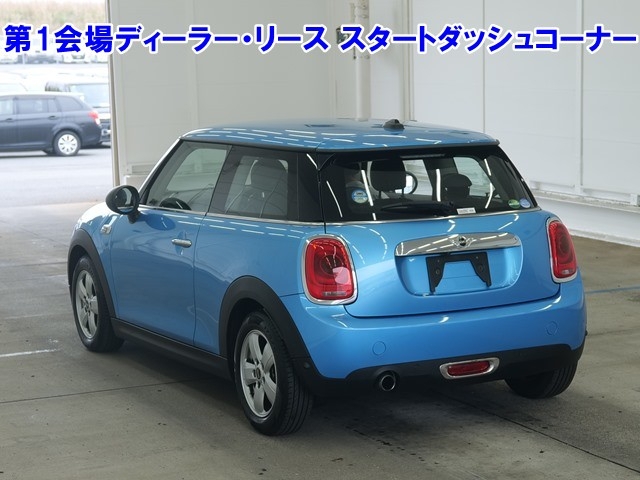 MINI HATCH