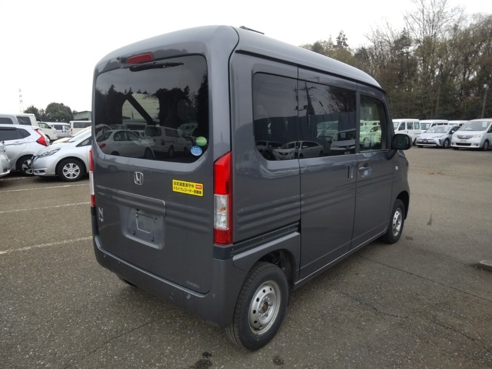 HONDA N-VAN