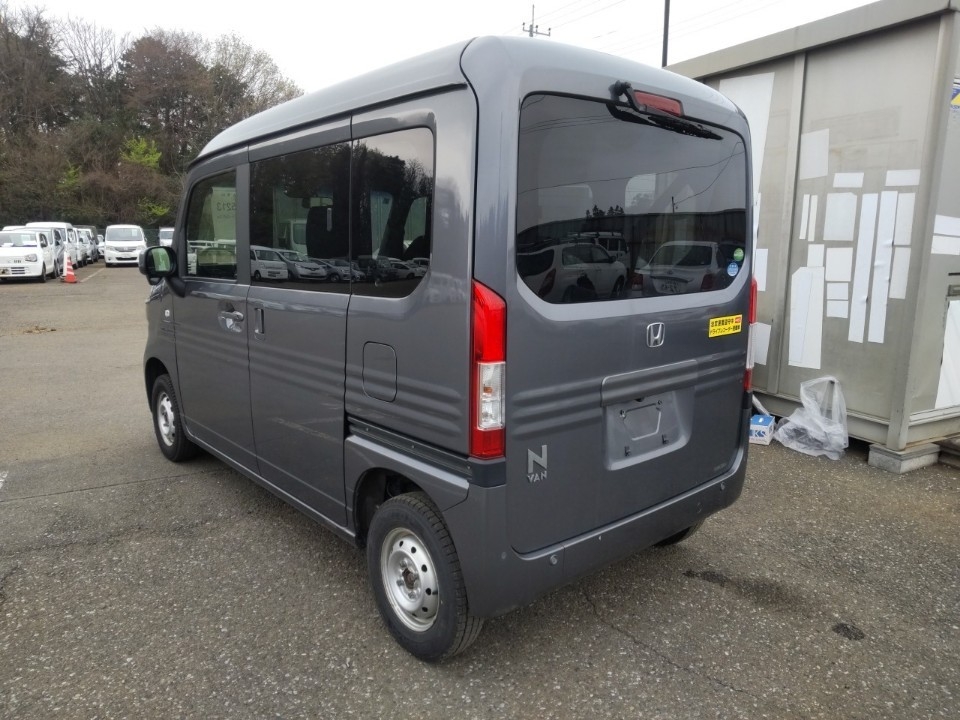 HONDA N-VAN