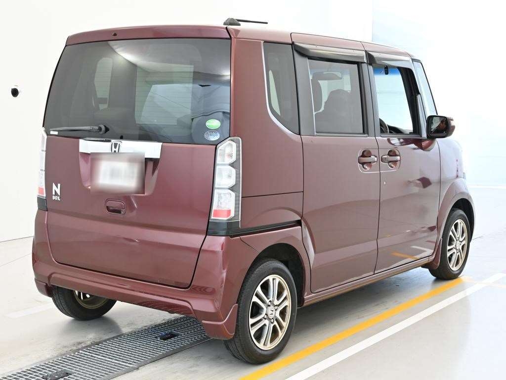 HONDA N-BOX