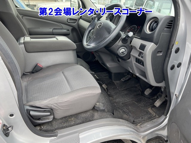 NISSAN NV350 CARAVAN