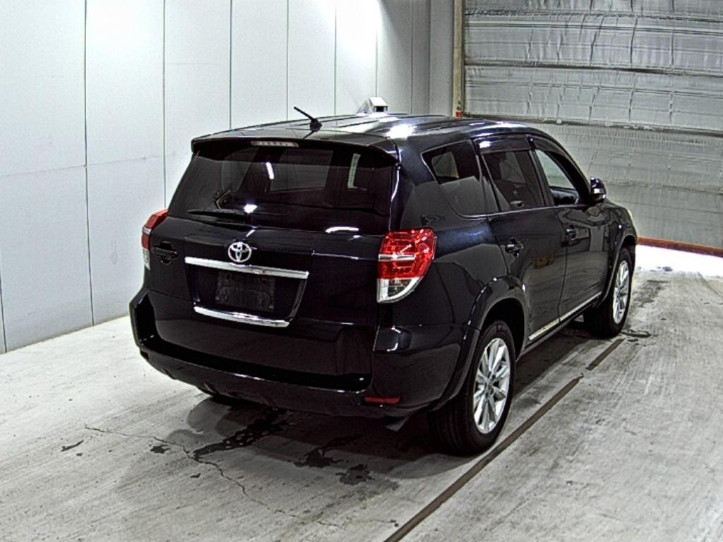 TOYOTA VANGUARD