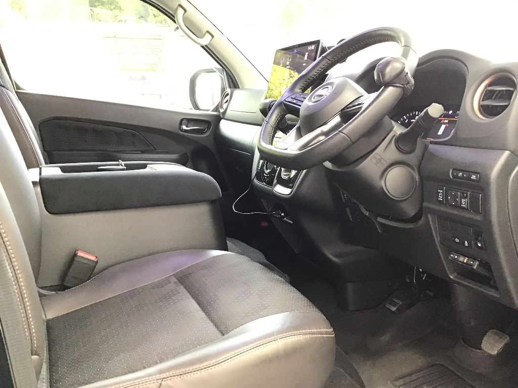 NISSAN CARAVAN