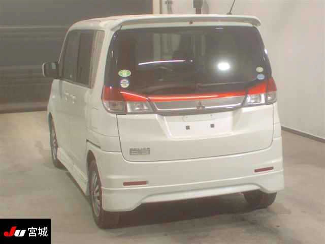 MITSUBISHI DELICA D:2