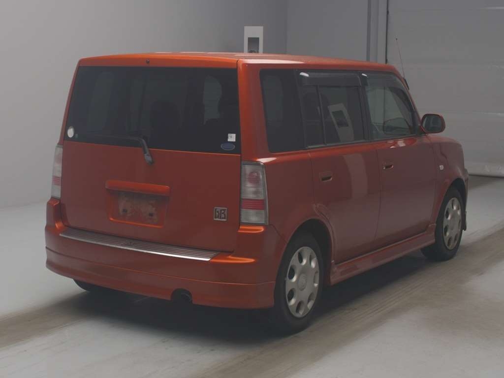 TOYOTA BB