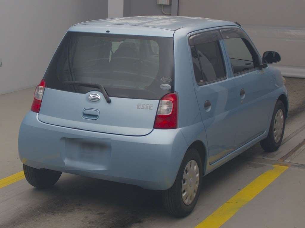 DAIHATSU ESSE