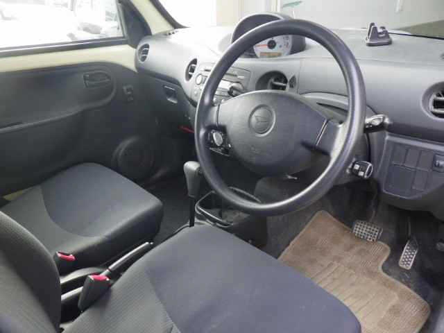 DAIHATSU ESSE
