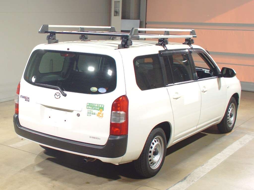 MAZDA FAMILIA