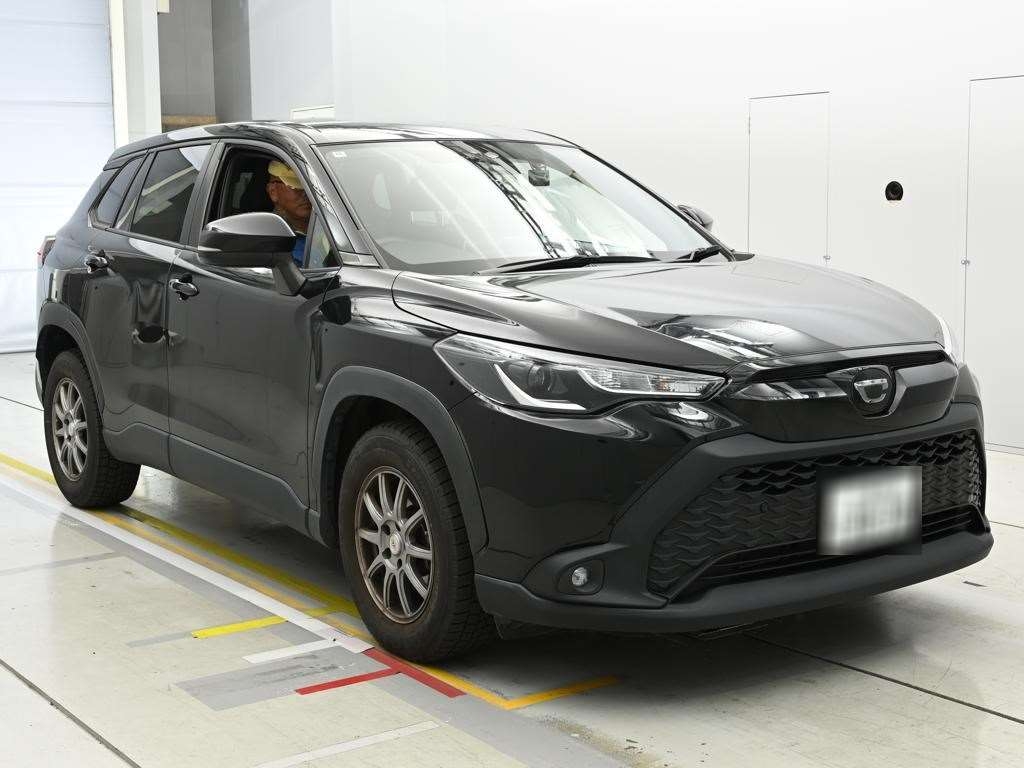 TOYOTA COROLLA CROSS