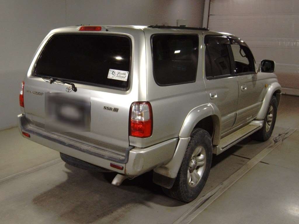 TOYOTA HILUX SURF