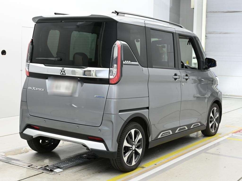 MITSUBISHI EK SPACE