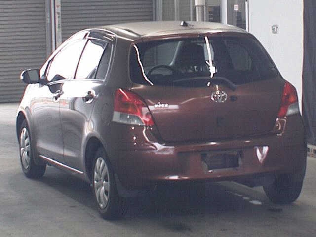 TOYOTA VITZ