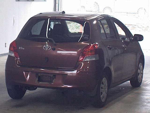 TOYOTA VITZ