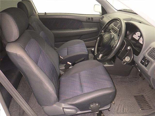 TOYOTA STARLET