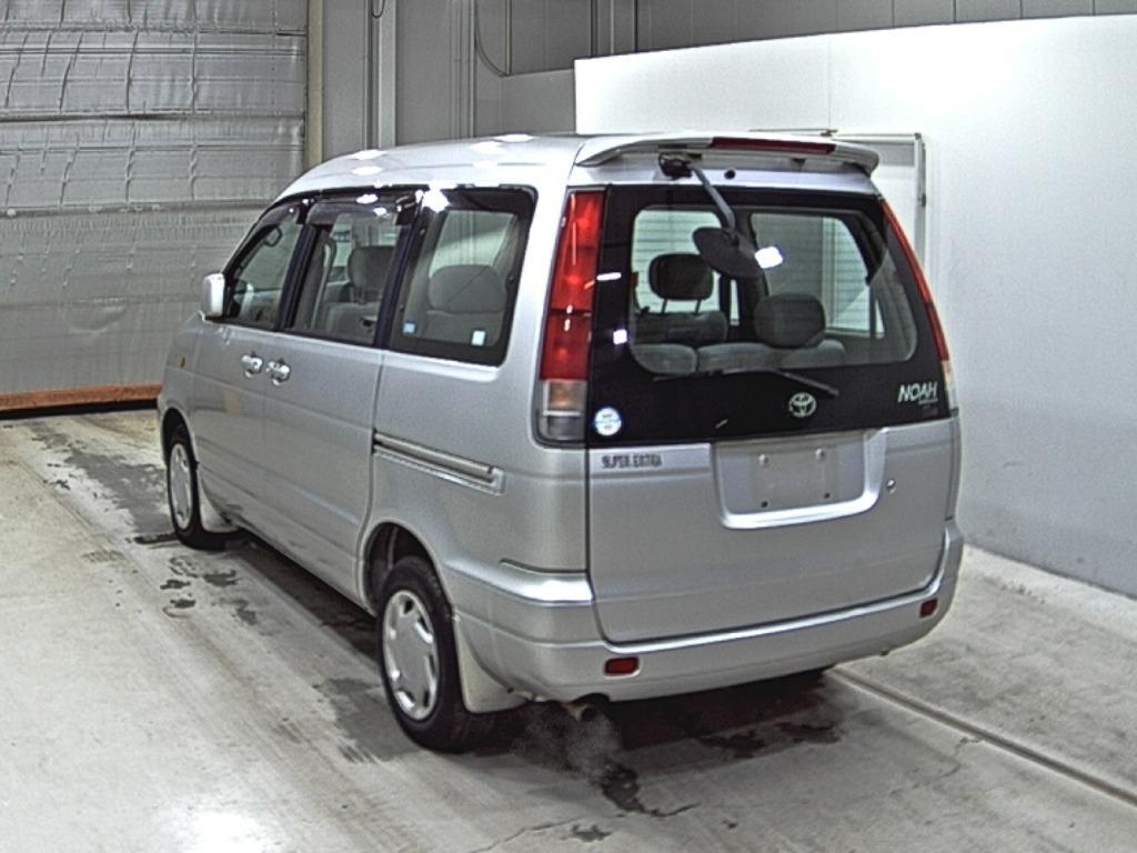 TOYOTA TOWN ACE NOAH