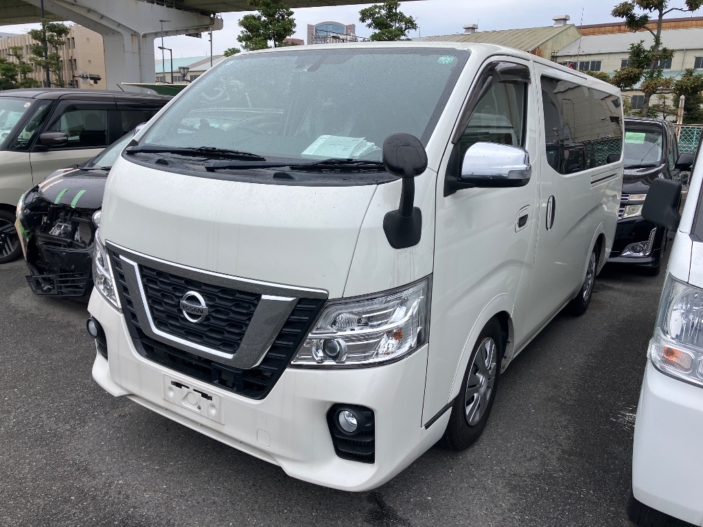 NISSAN NV350 CARAVAN