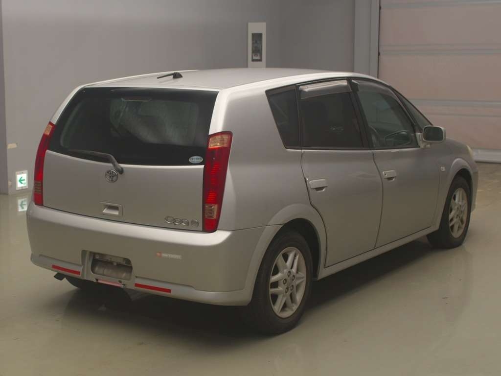 TOYOTA OPA