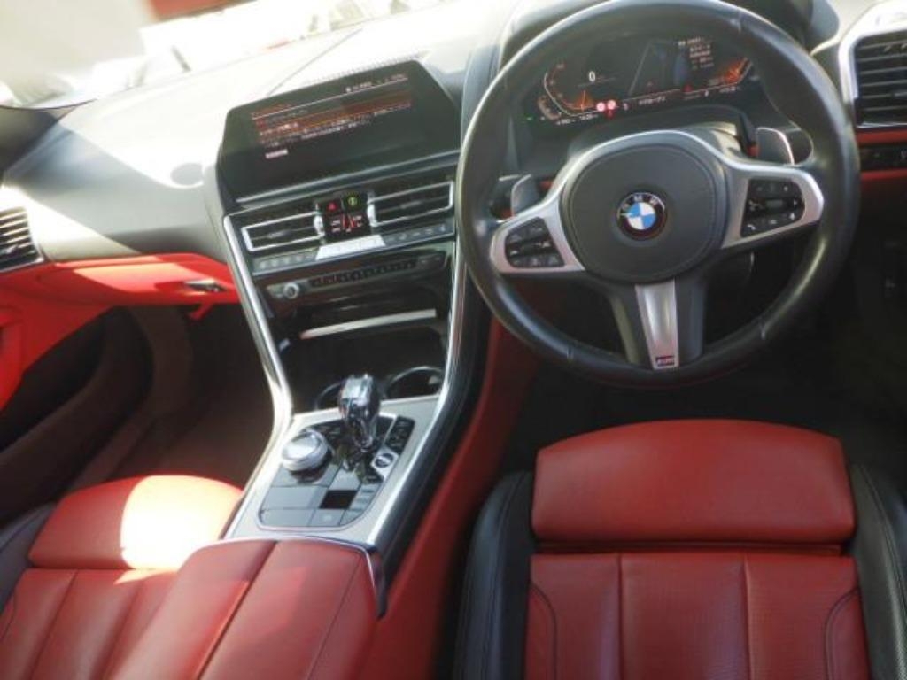 BMW 8-SERIES