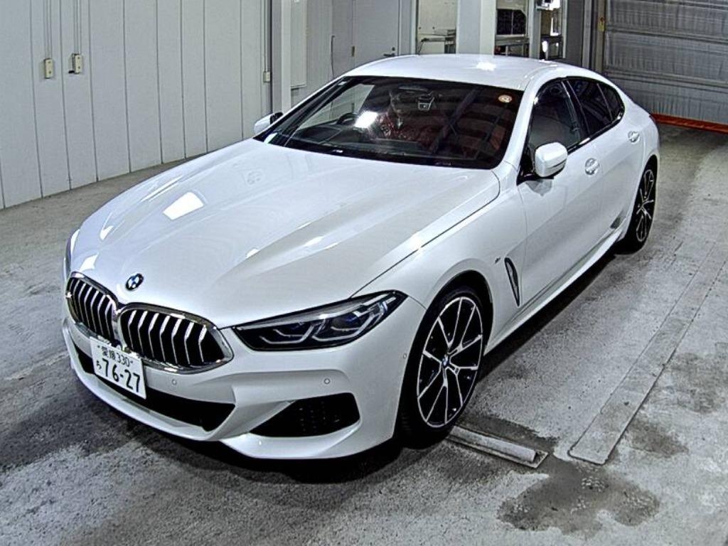 BMW 8-SERIES