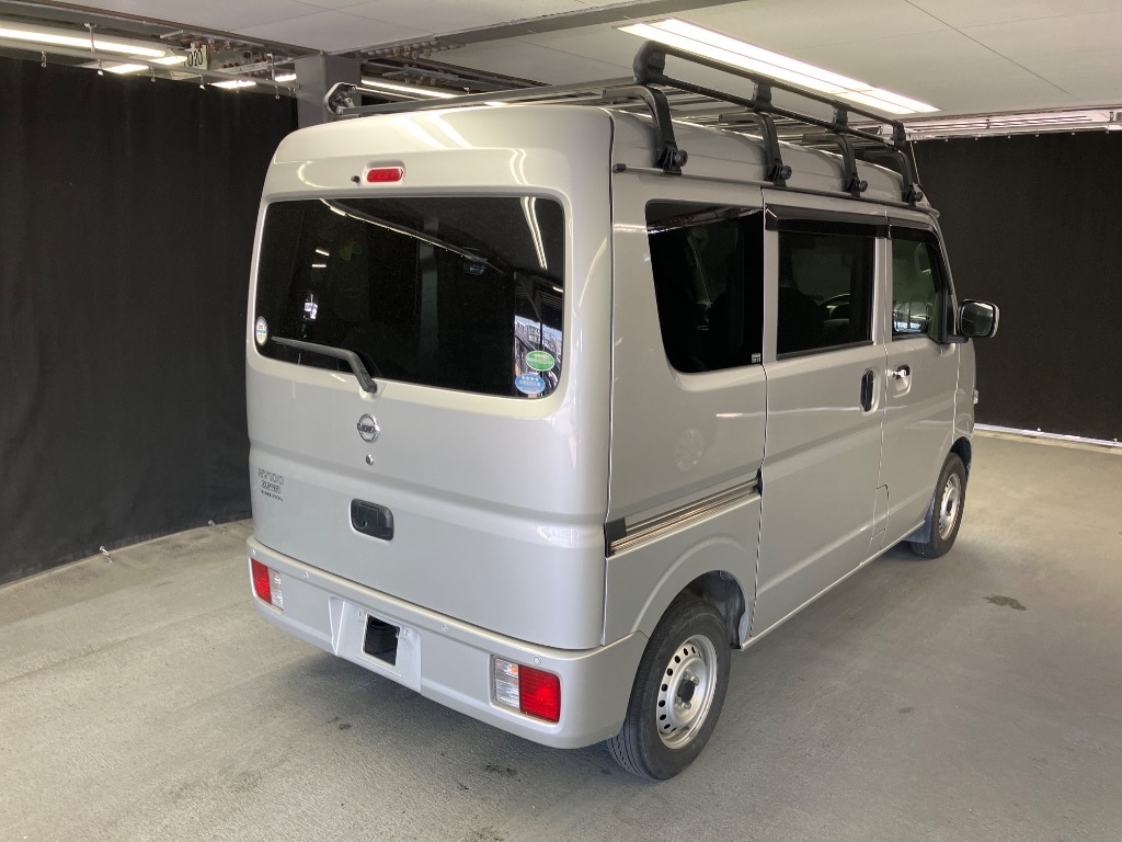 NISSAN NV100 CLIPPER