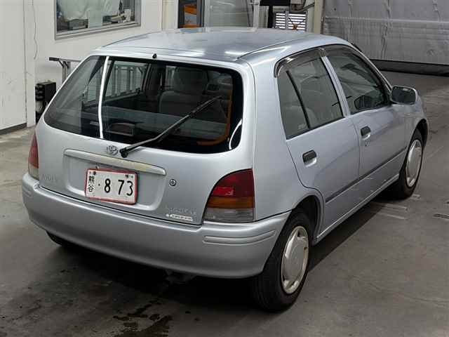 TOYOTA STARLET