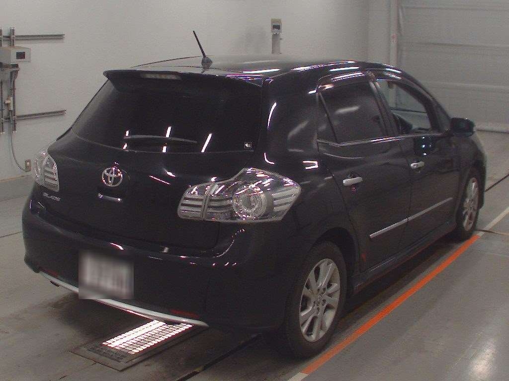 TOYOTA BLADE