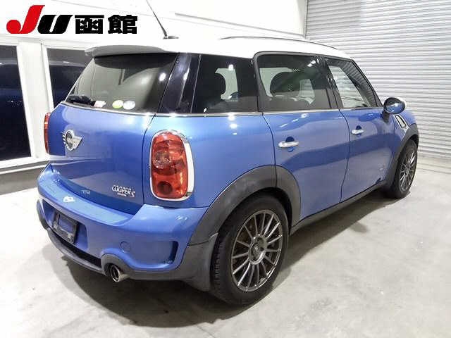 MINI CROSSOVER